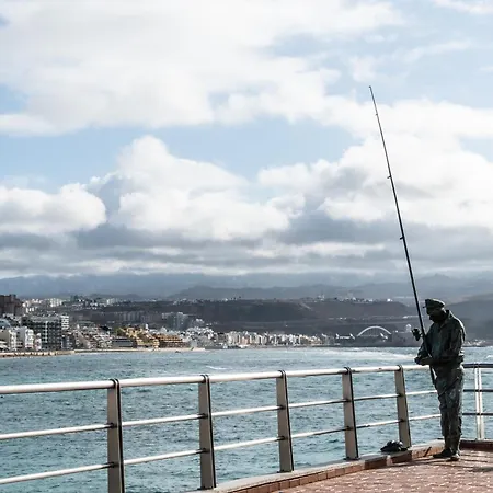 La Naval *