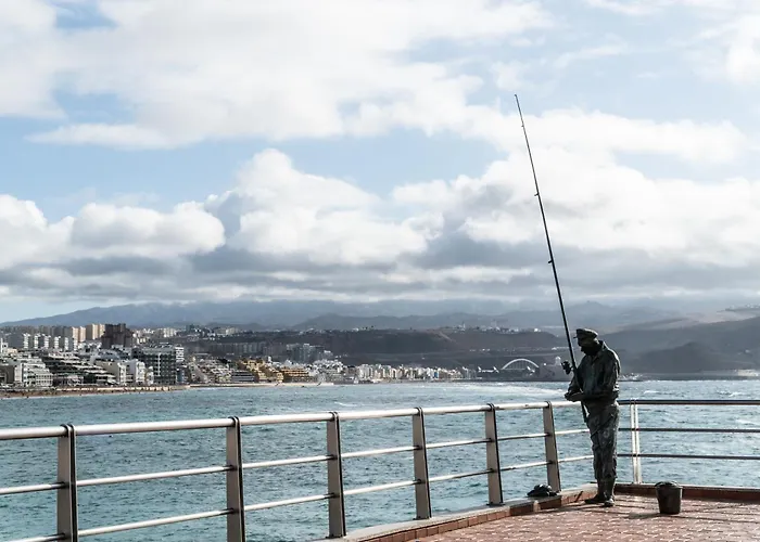 La Naval *